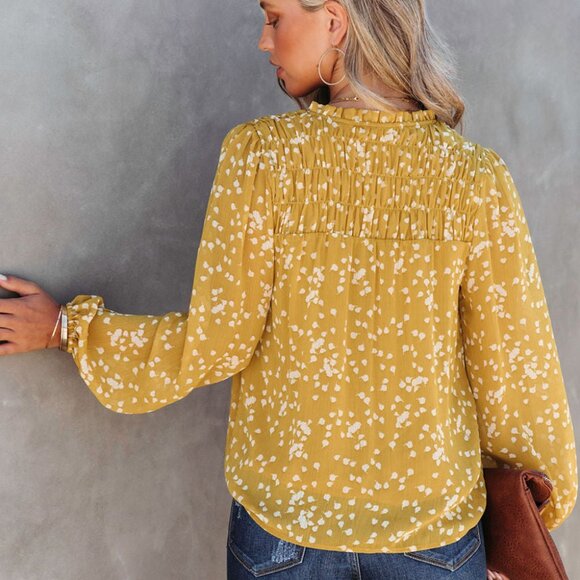 NWOT Women’s Mustard Yellow Floral V-Neck Blouse - Picture 2 of 7